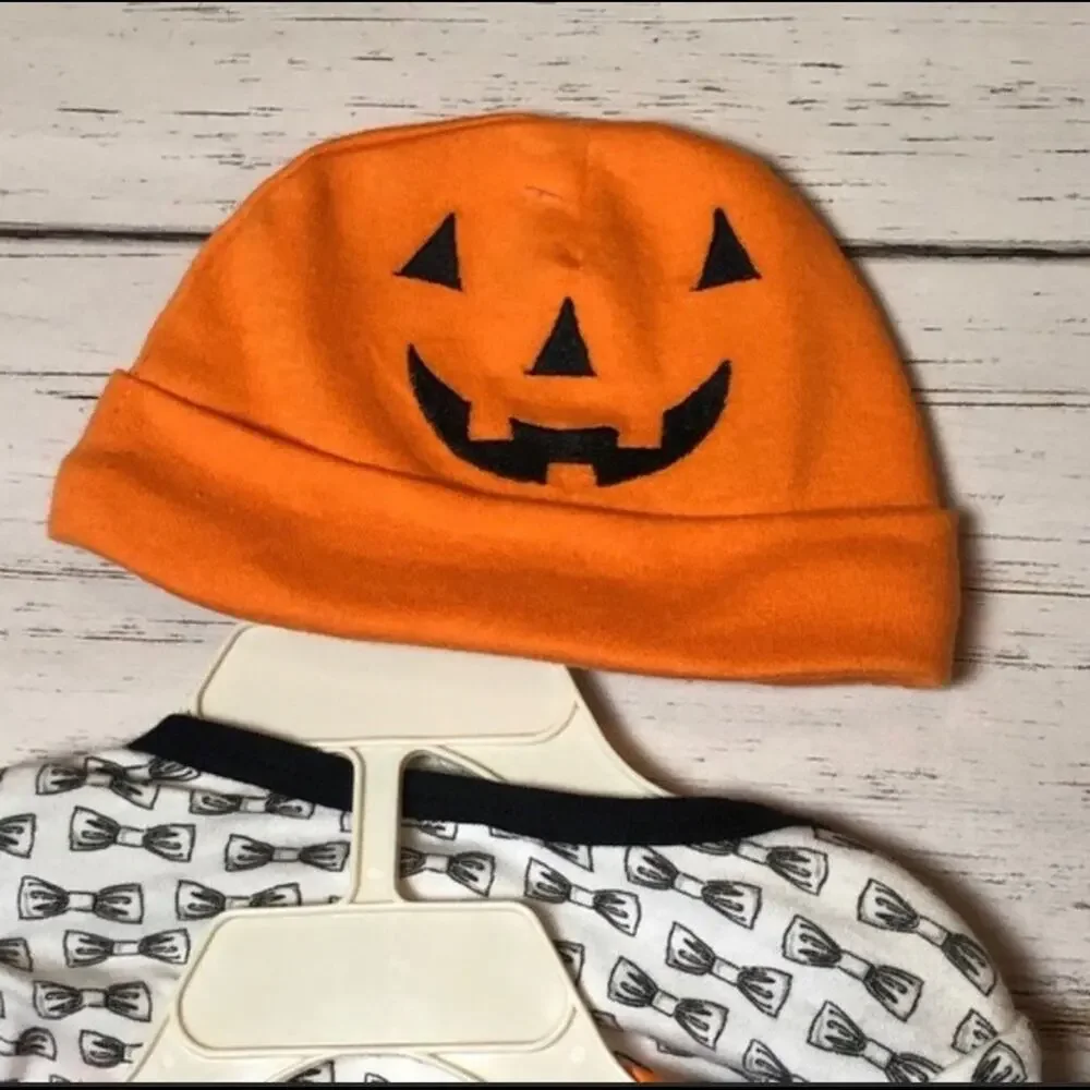 Chick Pea Two Piece Halloween Set of Two One Piece Matching Set Size 6-9 M